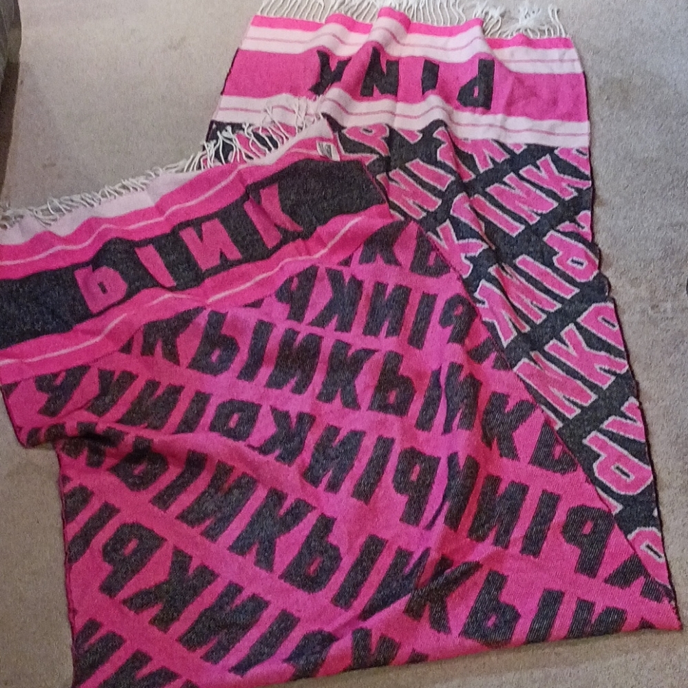Victoria's Secret PINK Blanket Scarf 27 x 88